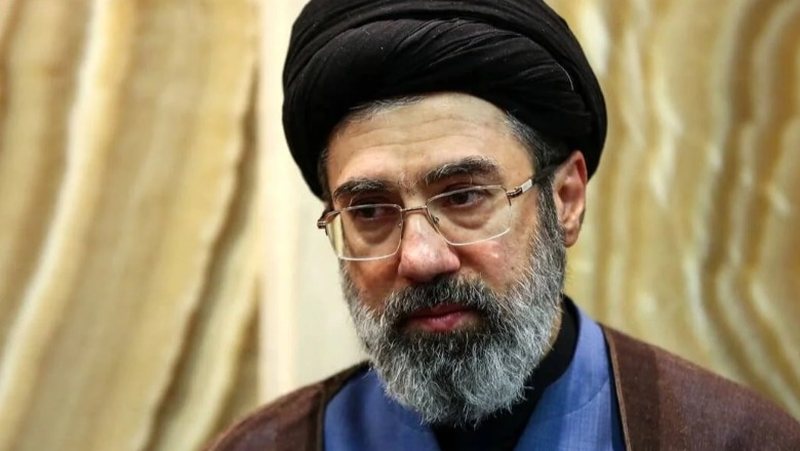 Mediat botërore: A është Mojtaba Khamenei homoseksual?