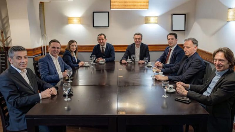 Procesi i shkrirjes së koalicionit VLEN në parti ka përfunduar, Mexhiti dhe Kasami do të jenë liderë