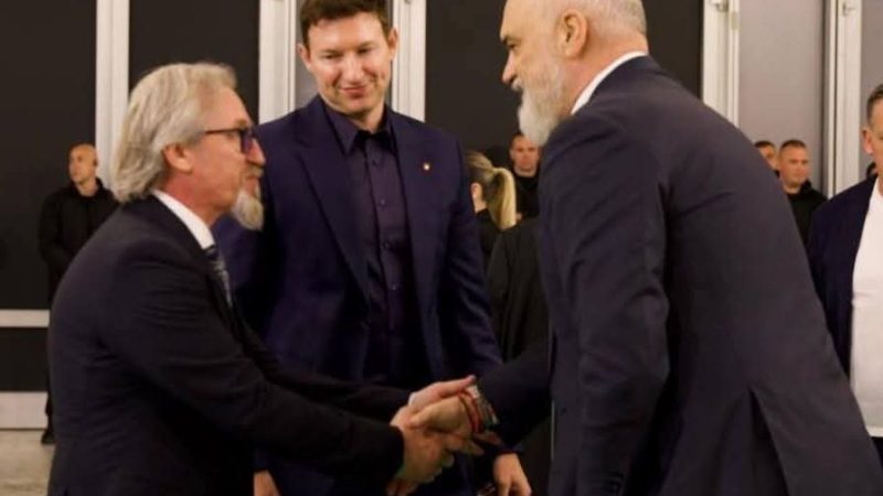 Limani i përgjigjet Kasamit për foton me Ahmetin: Në VLEN ka qasje përjashtuese ndaj meje – Nuk qëndroj duarkryq