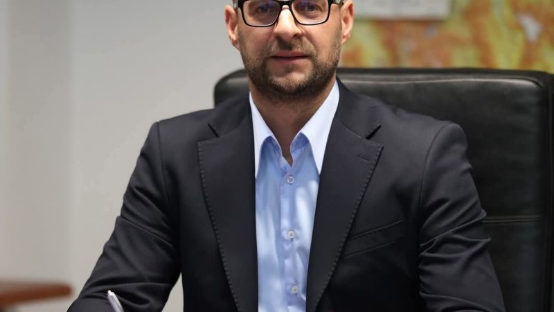 Bllokohet llogaria e komunës Tearcës, Memishi: Rezultat i menaxhimit të papërgjegjshëm (por me vetëdije) nga udhëheqësia e kaluar