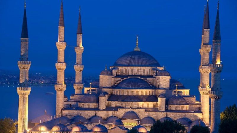 BFI tregon kohën se kur do të falet namazi i Fitër Bajramit