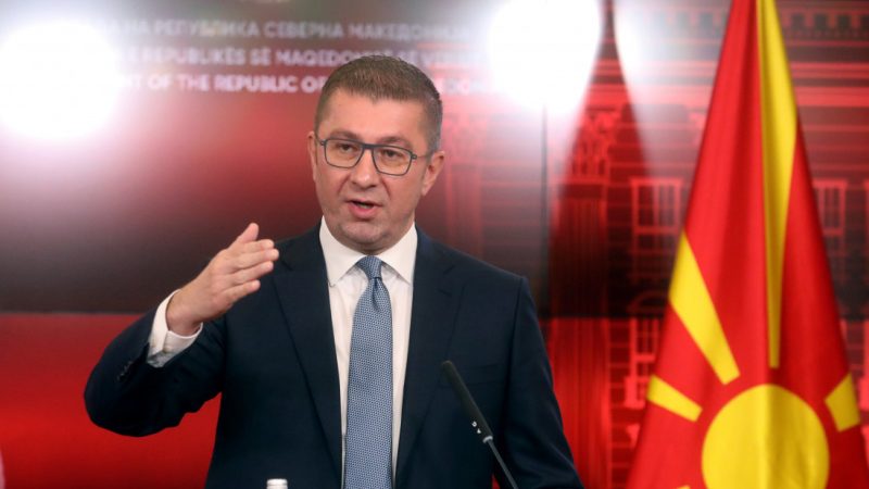 BOOM rritje e çmimit të naftës të hënën në Maqedoni? Mickoski thërret mbledhje të jashtëzakonshme për akcizën