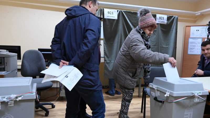Rekord historik në zgjedhjet e Hungarisë, “tërmet” elektoral! Pjesëmarrja arrin 74%, a po bie Orbani?