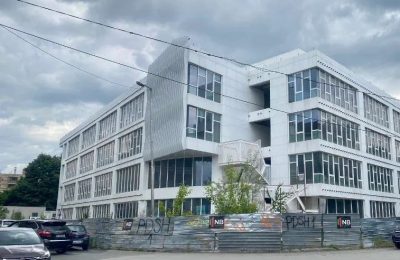 Gjykimi për Teatrin dhe Bibliotekën e Tetovës: Ministria e Kulturës nuk ka konstatuar dëm financiar, gjykata kërkon superekspertizë të re