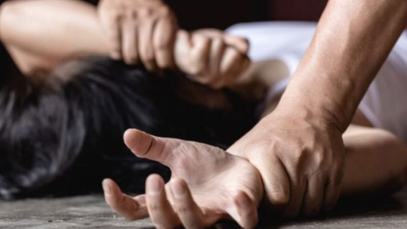 Në Shkup18-vjeçarja shtatzënë denoncon ish-partnerin për përdhunim, policia nis hetimet – DETAJE