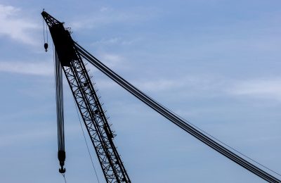 “Ishte bllokuar një kabllo e kranit, pjesa mtalike e konstruksionit është thyer”…policia jep detaje se si vdiq dje tetovari duke punuar