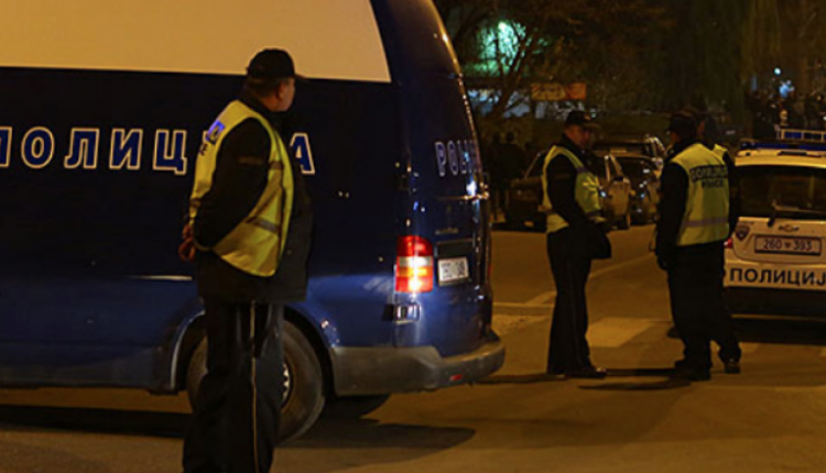 E turpshme| Tetovari rreh babain dhe nënën