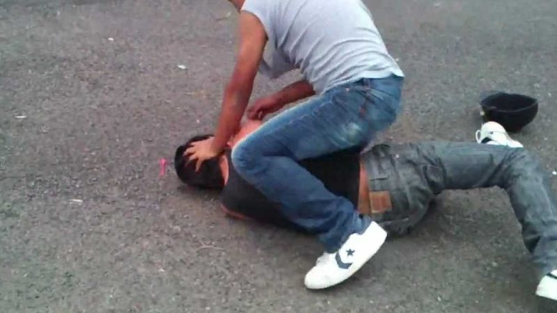 Rrahje brutale në një fshat të Tetovës, një person përfundon në spital