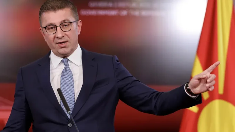 Mickoski “vijë të kuqe” Selës për në Qeveri: “Politikan i së kaluarës”