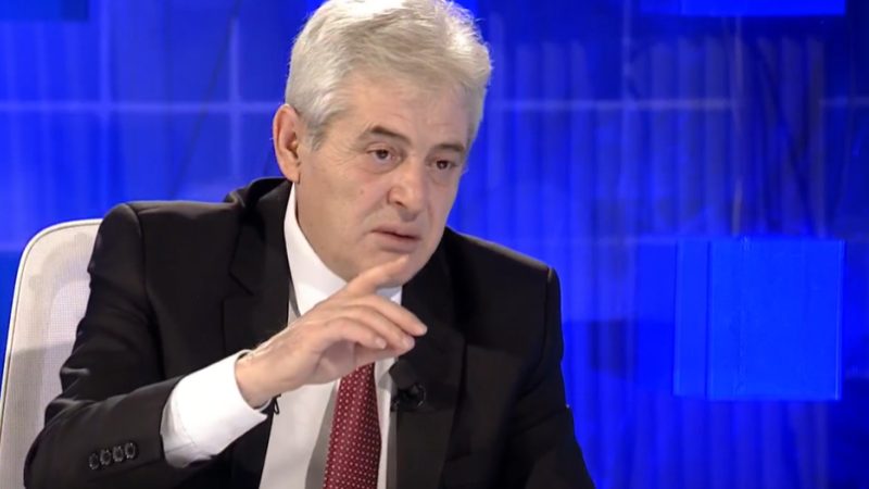 Ahmeti: Deklaratat e Kurtit për gjuhën shqipe u përdorën nga antishqiptarët, më gërryente në shpirt