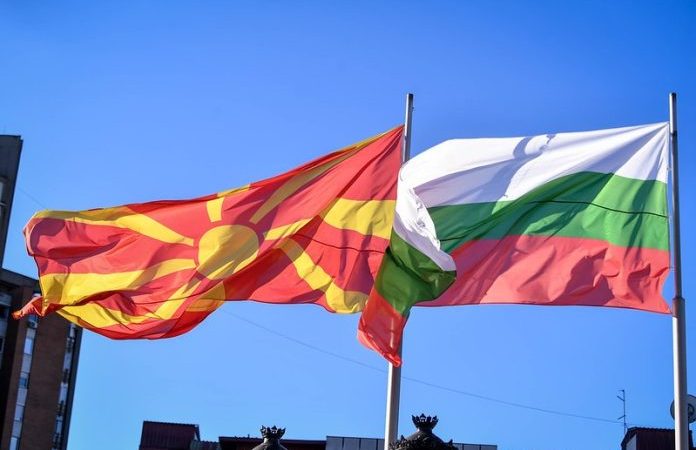 Bullgaria “provokon” Maqedoninë me përdorimin e termit “maqedono-verior”!