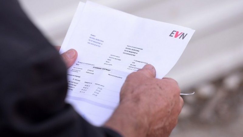 Ulet çmimi i energjisë elektrike në Maqedoni, ja nga kur qytetarët do të paguajnë faturat më të lira