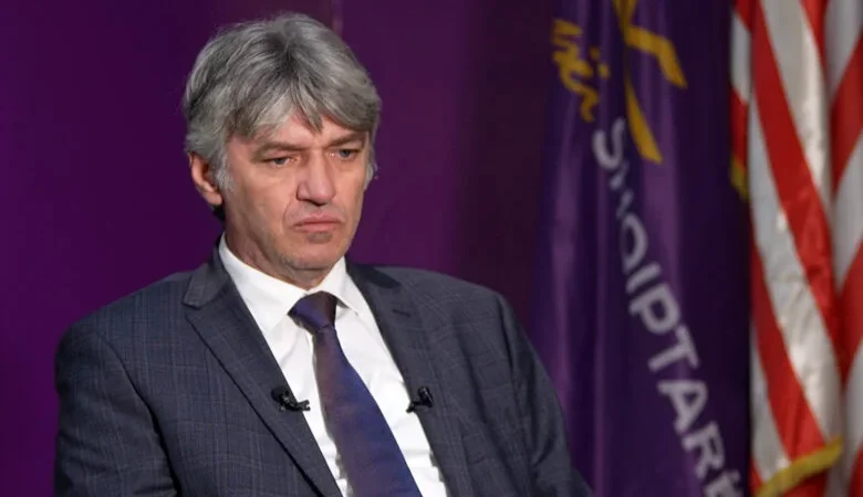 Sela: Nuk ka pasur bisedime për të hyrë në qeveri, ja kush i nxit këto tema