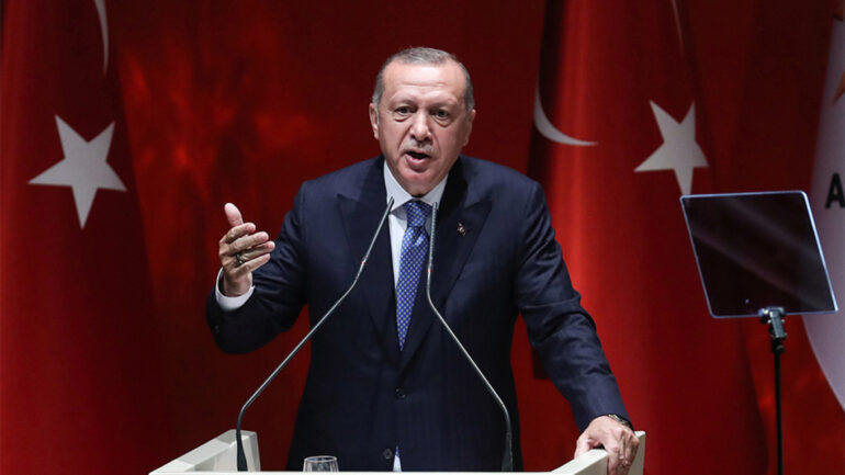 “Turqia në udhëkryq politik dhe ekonomik, zgjedhjet e ardhshme mund të jenë vendimtare për demokracinë dhe Erdoganin”