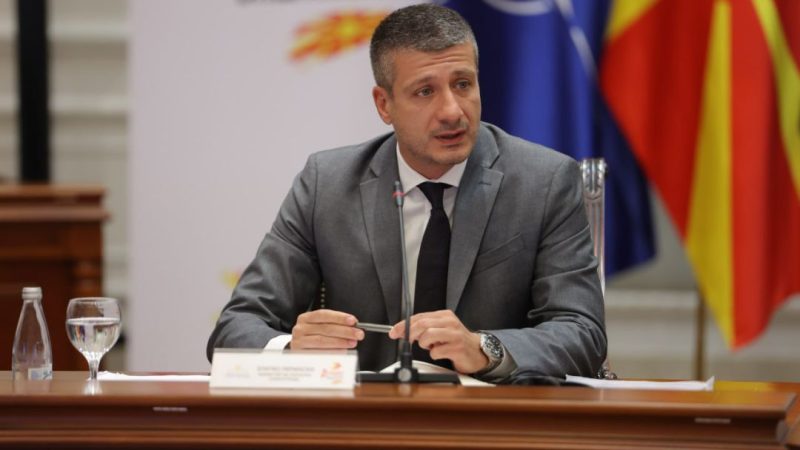 Ministri “nacionalist” i VMRO-së – anashkalon vendbanimet shqiptare për projekte, shumicën e ndanë vetëm tek komunat maqedonase (DOKUMENT)