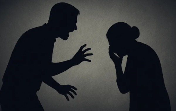 Shtatë denoncime për dhunë në familje gjatë 24 orëve të fundit