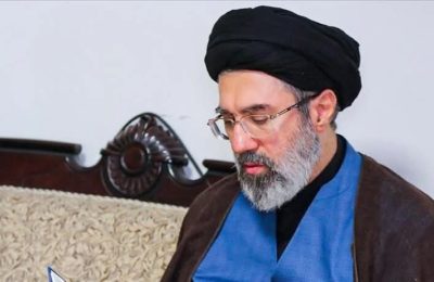 Lideri suprem i Iranit miraton faljen për mbi 2,000 të dënuar