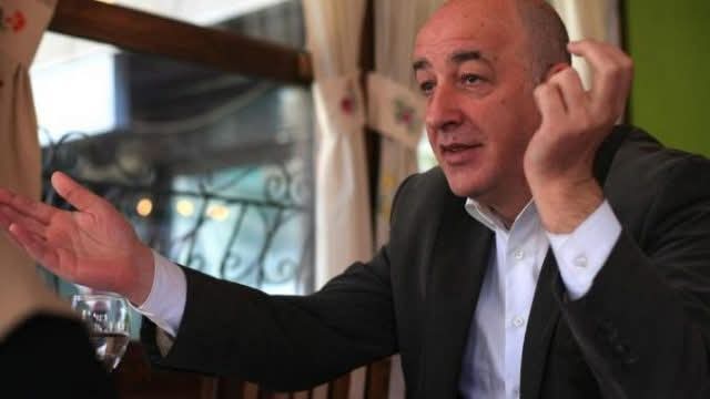 Ndërron jetë ish ambasadori dhe analisti Arsim Zekolli