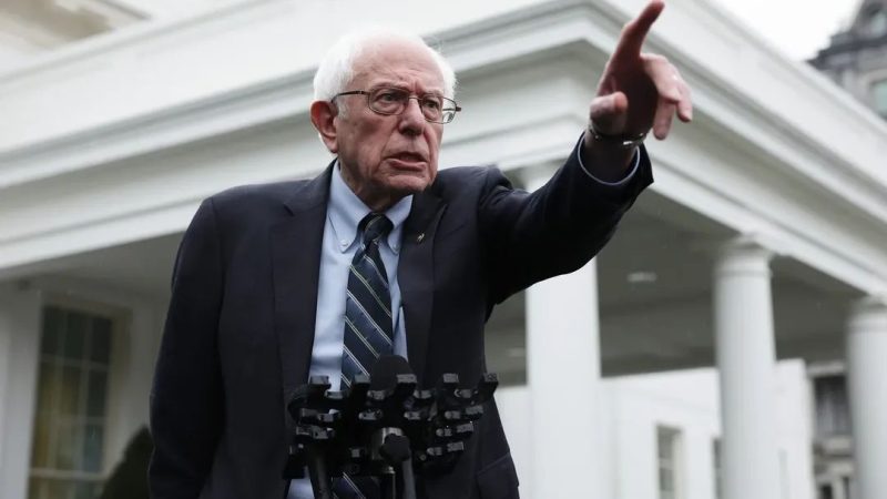 Protestat kundër projektit në Zvërnec, reagon senatori demokrat Bernie Sanders: Shikoni oligarkinë globale në Shqipëri