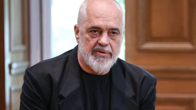 EDITORIAL: Protestat në Shqipëri/ Rama kapet edhe me Tetovën, kryeministrit ende nuk i ka dalë inati nga “pensionimi” politik i Ali Ahmetit