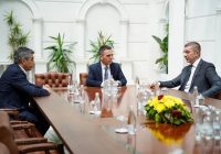 Riformatimi i qeverisë, Mickoski takohet me krerët e VLEN-it