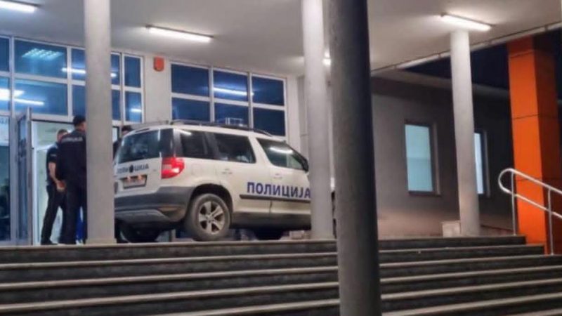 Gjendet pa ndjenja pranë një lokali në Tetovë, arrestohet pasi bëri skandal në spital
