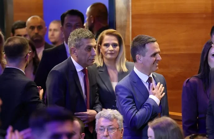 “Rikonstruimi”, VLEN do të udhëheq me ministrinë e drejtësisë dhe Ministrinë për Sistem Politik dhe Marrëdhënie ndërmjet Bashkësive, ja DETAJET