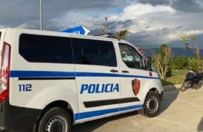 E rëndë, vajza v’ret nënën 85-vjeçare me thikë, e raporton si vdekje natyrale 