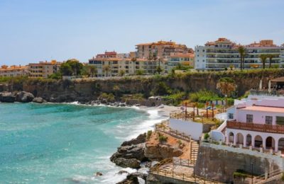 SHOKUESE! Çifti lë vetëm tre fëmijët në hotel për të festuar, foshnja 6-muajshe rezulton me kokainë…