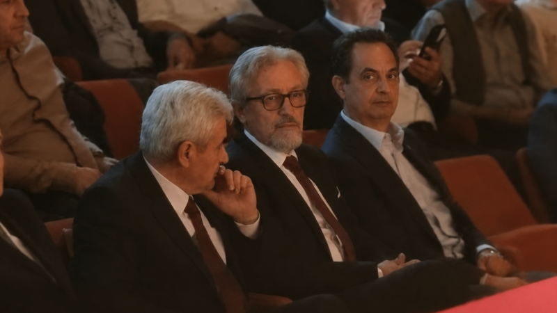 Bëhen përsëri bashkë “Nip e Dajë” – Ahmeti dhe Limani ulur afër njëri tjetrit në Kërçovë (VIDEO)