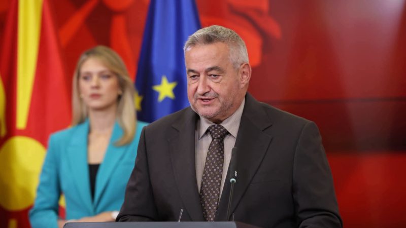 10 maqedonas, 0 shqiptar! Klekovski formon Komision njëetnik për sëmundjet malinje (DOKUMENT)