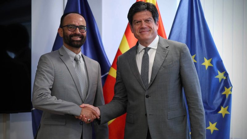 Shasivari takohet me ambasadorin e BE-së, Rokas: Përkushtim për reforma sipas standardeve evropiane