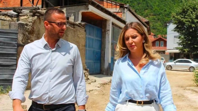 Memishi dhe Zekolli pas Dobroshtit vizitojnë Tearcën dhe Sllatinën: Po realizohen dy proekte të rëndësishme