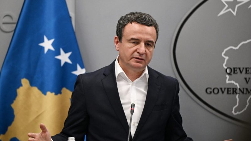 Kurti uron kryeministrin e ri britanik: Të forcojmë bashkëpunimin Kosovë–Britani