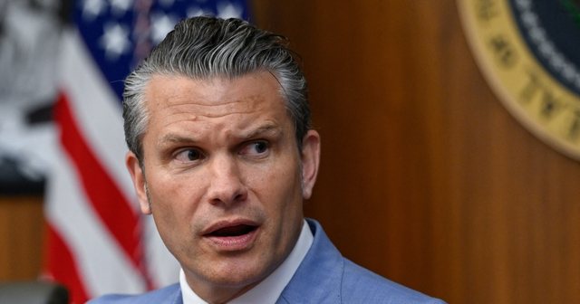 Hegseth: SHBA-ja s’e përjashton përdorimin e forcës ushtarake kundër Iranit
