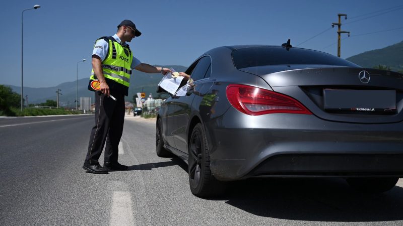 Kosovari kapet me 220 km/h në autostradë, arrestohet nga policia në Gjevgjeli