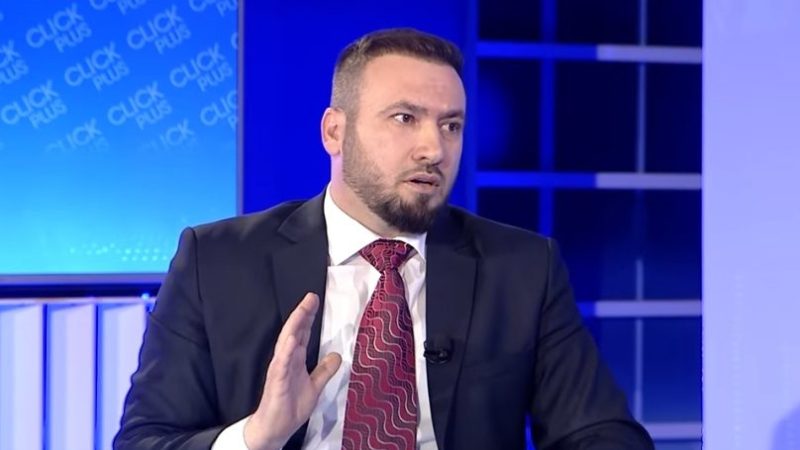 Bela: Rama & Vuçiq më fusin në listën e të padëshiruarve