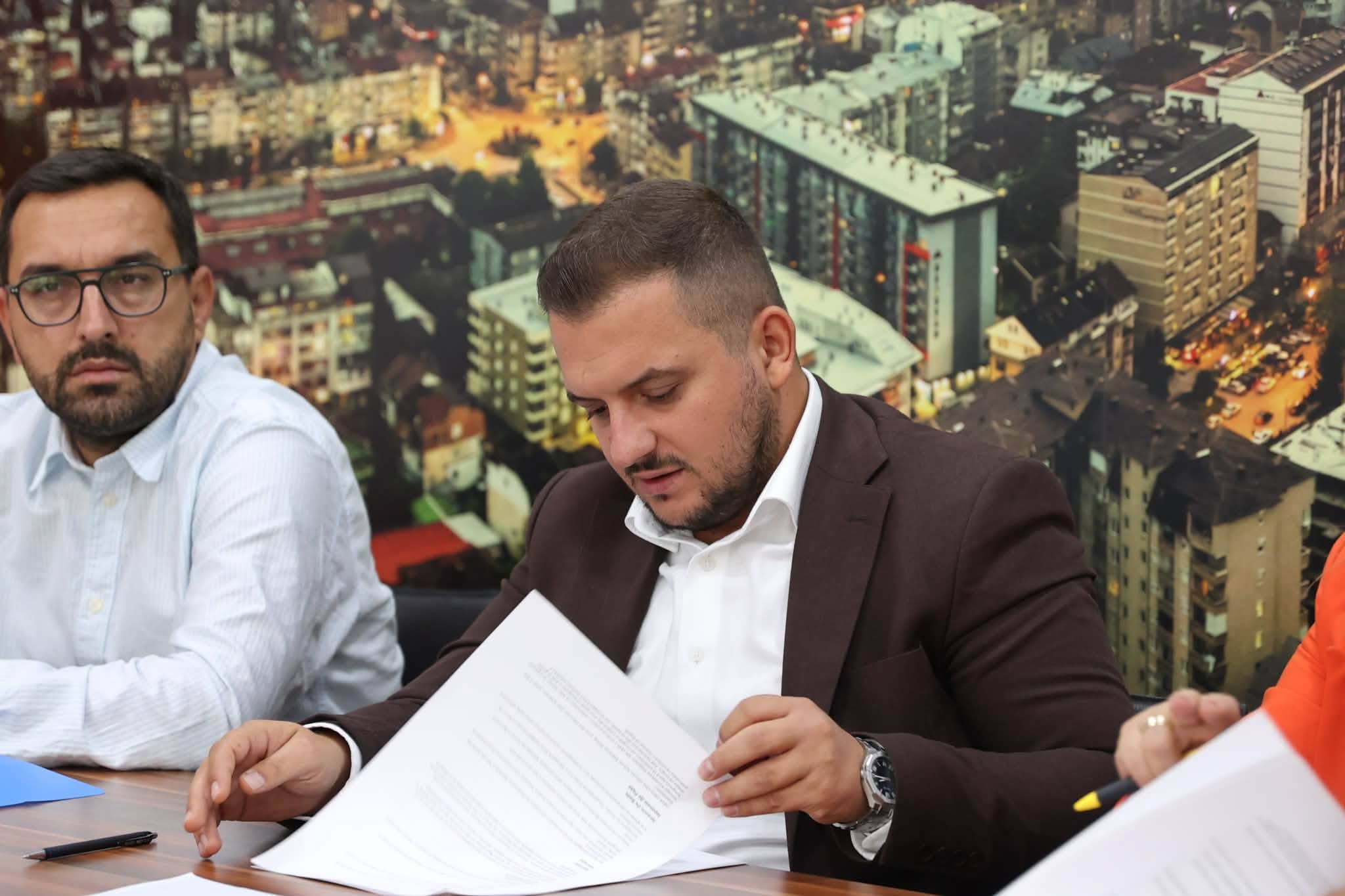 Qamili  Zgjidhje e qëndrueshme për emrat në Tetovë  larg lojërave politike