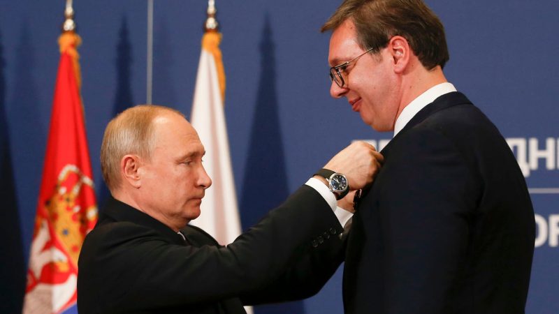 Vuçiq: Do të jap dorëheqjen të dielën, por do të flas me Putinin para përfundimit të mandatit