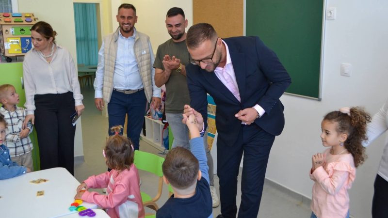 Daut Memishi: Fëmijët e Komunës së Tearcës nisin rrugëtimin në çerdhen “Foleja”, së shpejti hapja solemne
