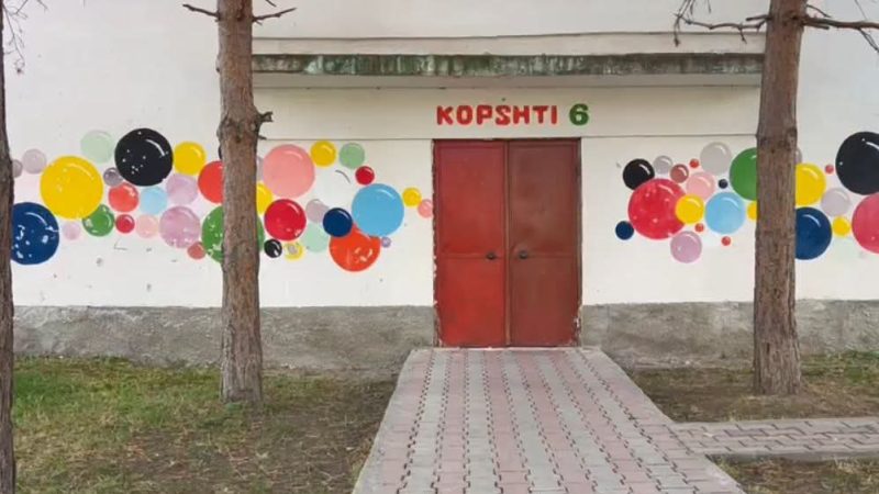 Edukatorja dhunon një 4 vjeçar në çerdhe, arrestohet nga policia
