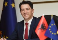 Bekim Sali: VLEN zgjidh pasigurinë e mijëra punonjësve, kontratat e përkohshme drejt transformimit në punësim të rregullt