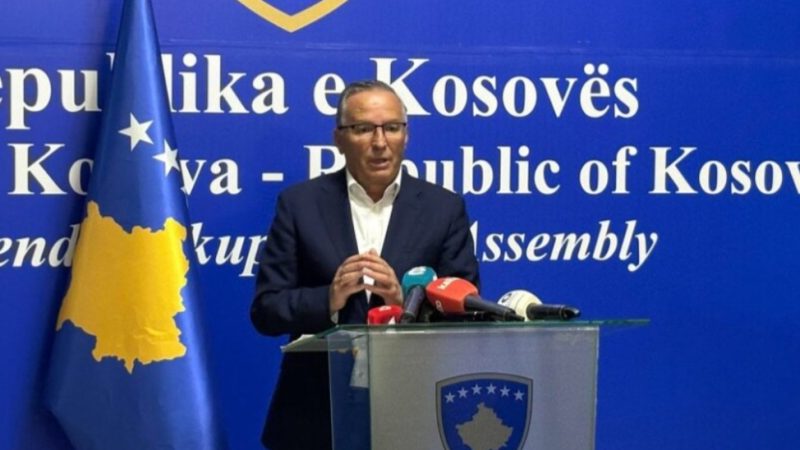 Hamza refuzon ofertën e Kurtit: Jo president pa marrëveshje