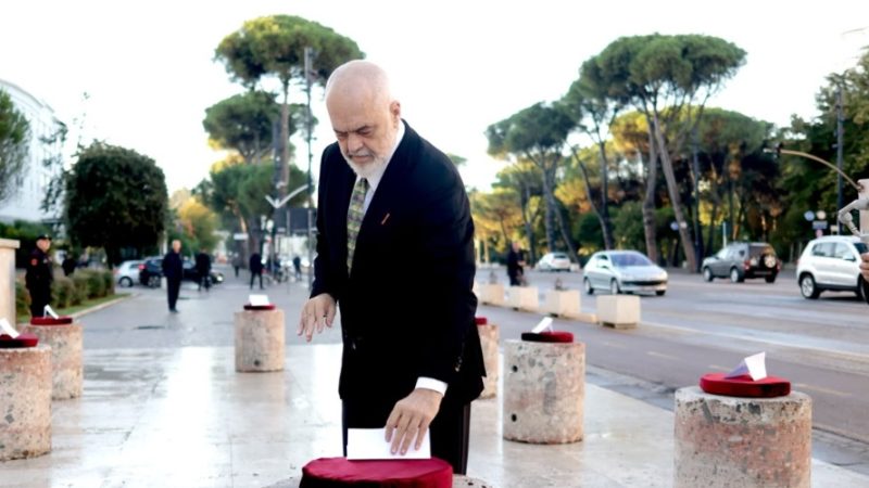 Rama përsërit thirrjen për dialog: Jam i gatshëm në çdo vend dhe çdo orë
