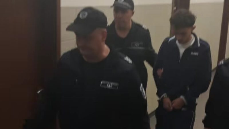 19-vjeçari nga Maqedonia kapet me 685 kartëmonedha të falsifikuara, gjykata bullgare e lë në paraburgim