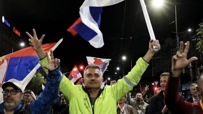 Kush është kardiollogu Ilija Srdanoviç i “Listës së Studentëve” që e pensionoj Vuçiçin?!