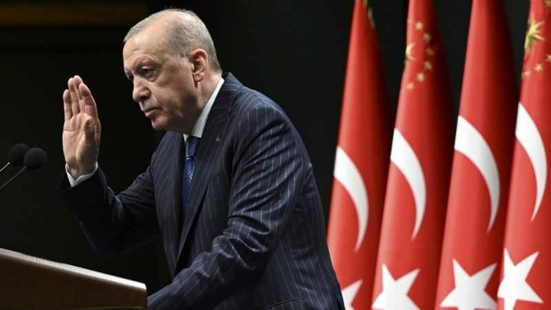 A dëshiron Erdogani ‘rrëzimin’ e Ramës, ashtu siç ‘rrëzoj’ Berishën në 2013-tën?!